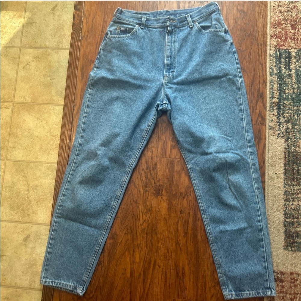mom blue jeans